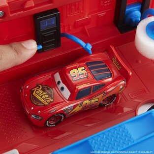 Disney Pixar Cars Transforming Mack Playset Νταλίκα Μακ Που Ανοίγει - HDC75