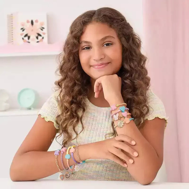 Make It Real Linked Looks Bracelet Kit - FK1735