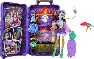 Monster High Skulltimate Secrets Destination Gore-geous Oasis Jinafire Doll - JDR52