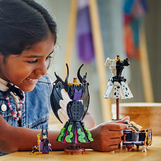 LEGO Disney Maleficent's And Cruella De Vil's Dresses - 43262