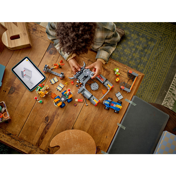 LEGO Super Mario Kart-Bowser's Castle - 72039