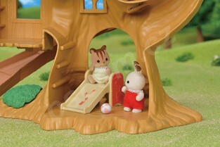 Sylvanian Families Adventure Tree House Gift Set -Camping Edition - SF5668