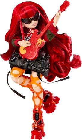 Mirror Mi Blaze Maxx Fashion Doll With Accessories - 253471EUC