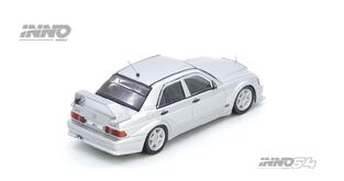 Inno64 1:64 Mercedes Benz 190E - Silver - IN64190ESIL