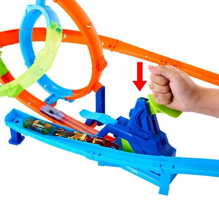 Hot Wheels Stunt Tracks Rapid Launch Cyclone Track Set - JHK73