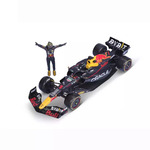 Bburago Race - Oracle Red Bull Formula1 RB19 with Driver 1/24 - 18/28036