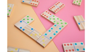 Tooky Toys  Ξύλινο Ντόμινο Με Θήκη - TH457