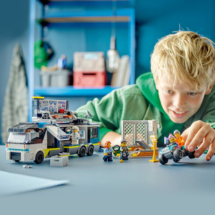 Lego City Police Mobile Crime Lab Truck - 60418