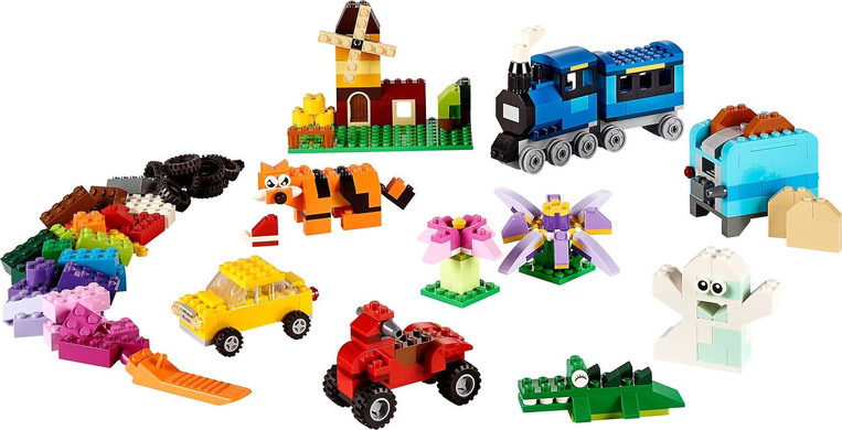 Lego Medium Creative Brick Box - 10696 
