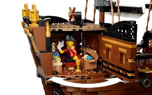 LEGO Creator Iconic Pirate Ship - 31387