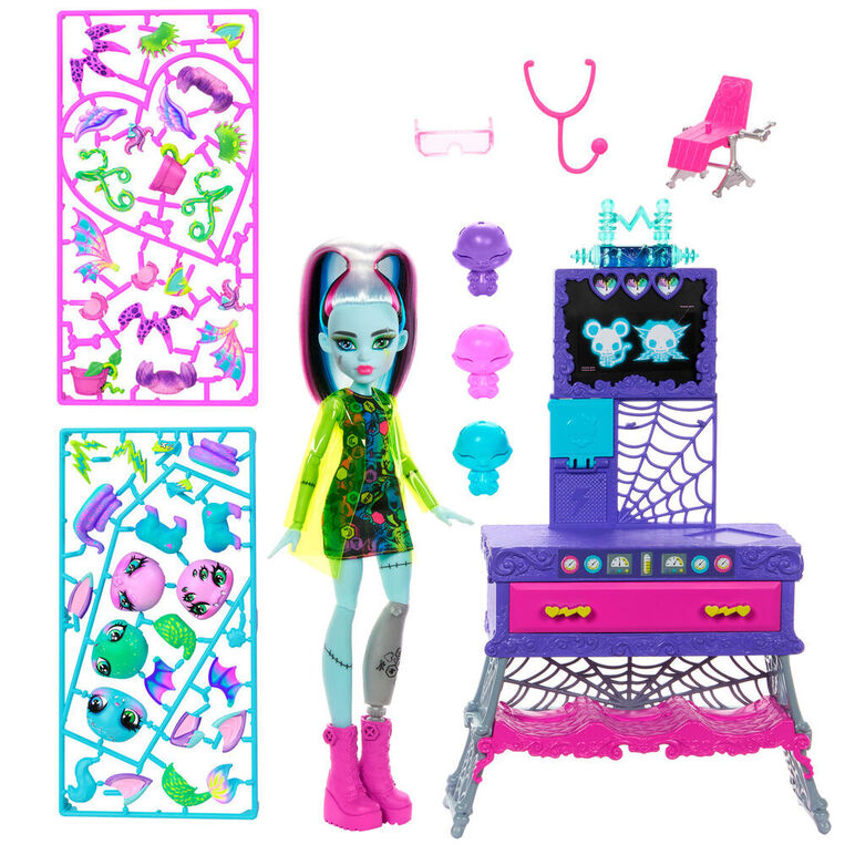 Monster High Frankie's Laboratory - JBF18