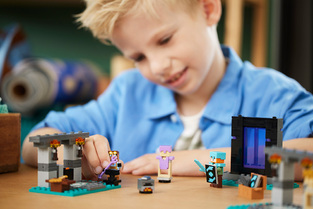 Lego Minecraft The Armory - 21252