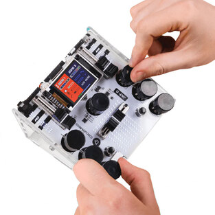 CircuitMess Jay-D: DIY DJ Mixer Kit - 3859893644191