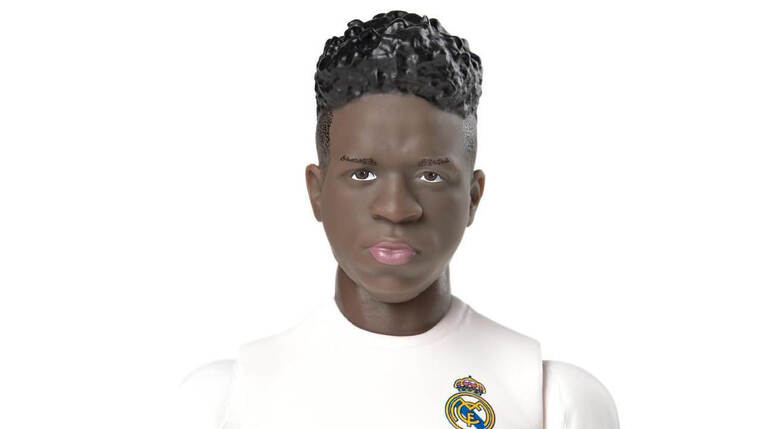 Real Madrid Soccer – Vinicius Junior Action Figure 20cm - BAN83606
