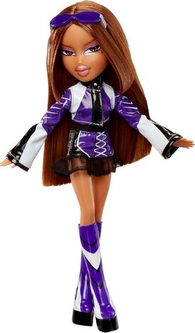 Bratz Scorchin' Yasmin Fashion Doll - 544821EUC
