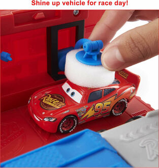 Disney Pixar Cars Transforming Mack Playset Νταλίκα Μακ Που Ανοίγει - HDC75
