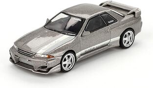 Mini GT Nissan GT-R (R32) Veilside Combat 2011 - Grey - MGT00971-BL