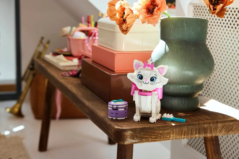 LEGO Disney The Aristocats Adorable Marie - 43286