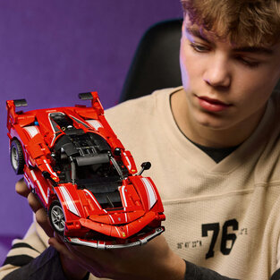 LEGO Technic Ferrari Fxx K - 42212 