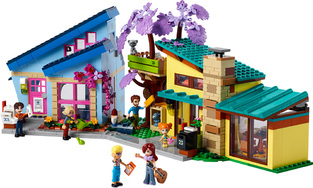Olly And Paisley's Family Houses 