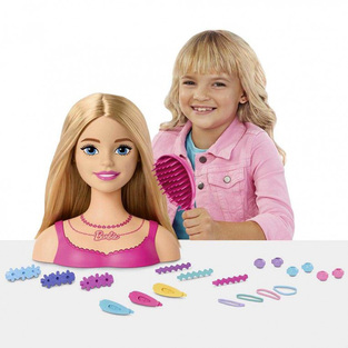 Barbie Deluxe Μοντέλο Ομορφιάς με Αξεσουάρ - HMD88