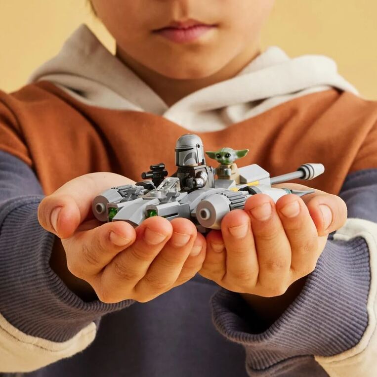 The Mandalorian N-1 Starfighter Microfighter 