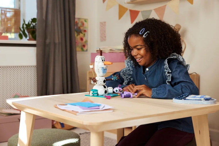 LEGO Disney Olaf And Bruni’s Picnic Fun - 43287