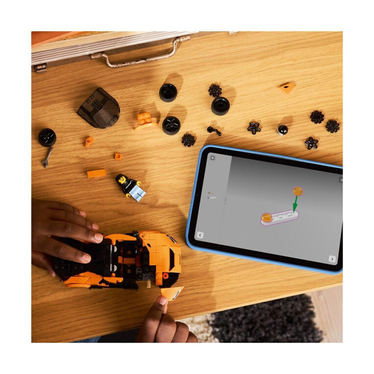 LEGO Speed Champions Mclaren W1 - 77257