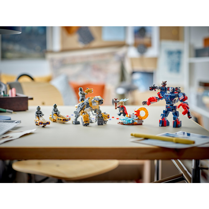 LEGO Marvel Avengers: Endgame Thor vs. Chitauri - 76322