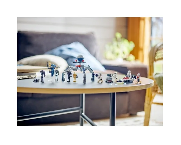Clone Trooper™ & Battle Droid™ Battle Pack 