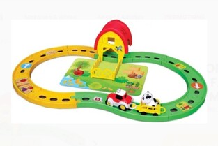 BB Junior Shake-it Runner Farm Tractor Set - 16/88619