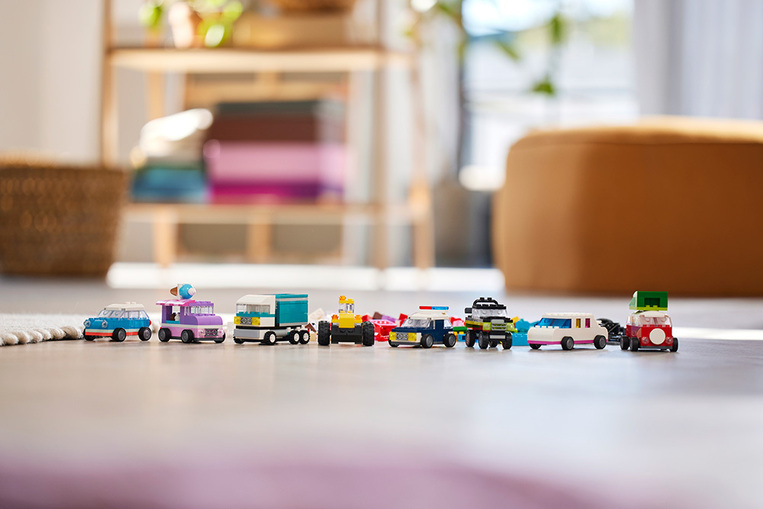 Creative Vehicles 