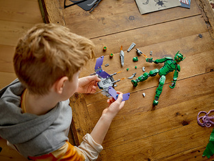 Super Heroes Green Goblin Figure 