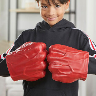 Marvel Hasbro Captain America: Brave New World Red Hulk Gamma Smash Fists - G0070