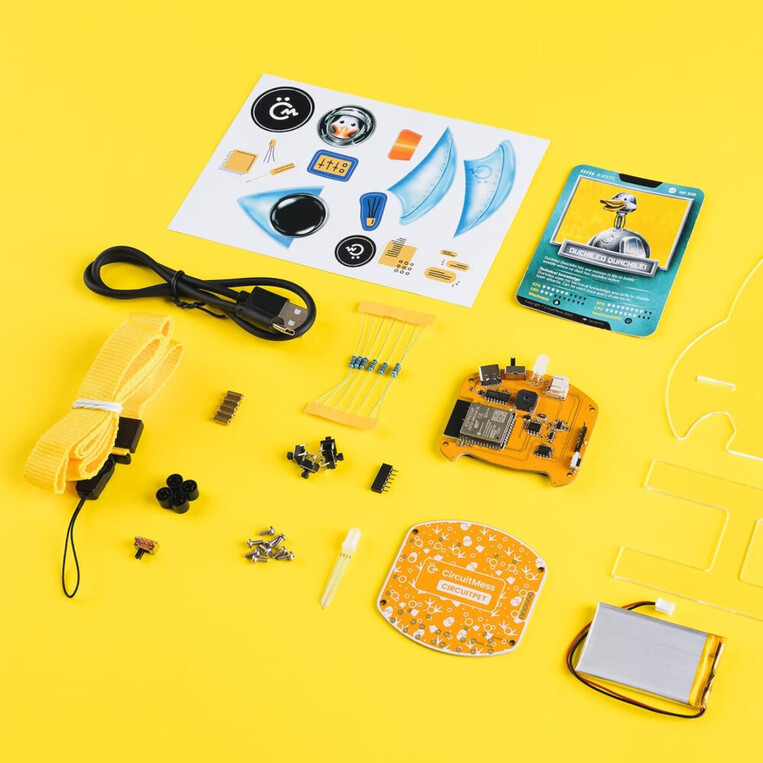 CircuitMess Circuit Pet Κατασκευή Ψηφιακού Κατοικιδίου - 3859893644634