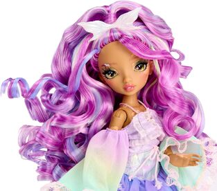 Mirror Mi Luna Skye Fashion Doll with Accessories - 253495EUC