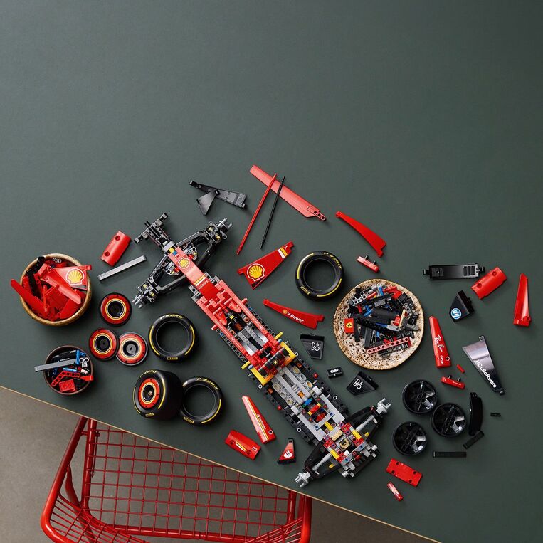 Lego Technic Ferrari Sf-24 F1 Car 