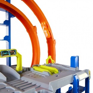 Hot Wheels City Mega Loop Garage Playset - JBM74
