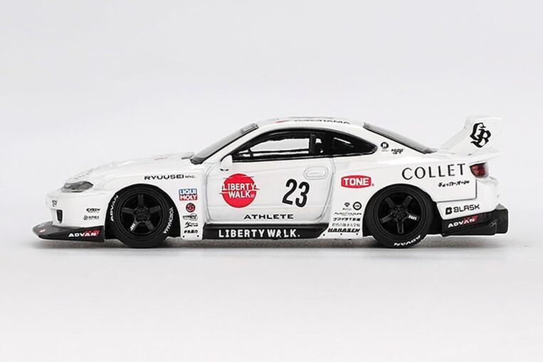 Mini GT 1:64 Nissan LB-Super Silhouette S15 Silvia Athlete – White - MGT01054BL