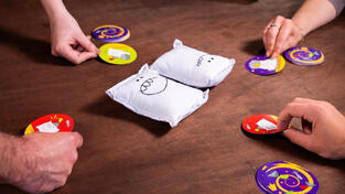 Επιτραπέζιo Δεσύλλας - Μαξιλαροπόλεμος 100871