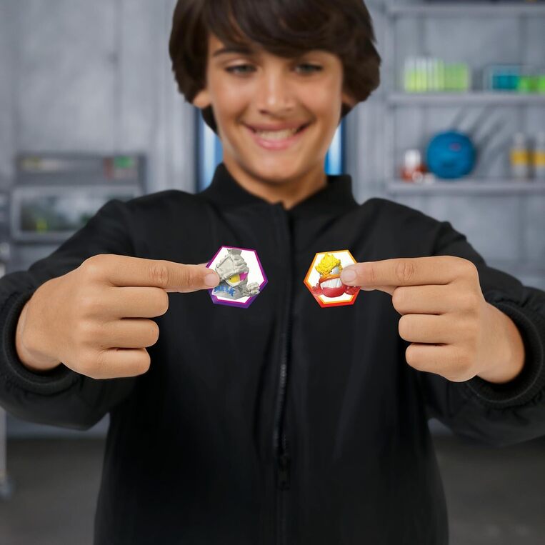 MrBeast Lab Swarms Mega Hyper Fusion Series 4 - Mega Lab Pack - MOTO24788