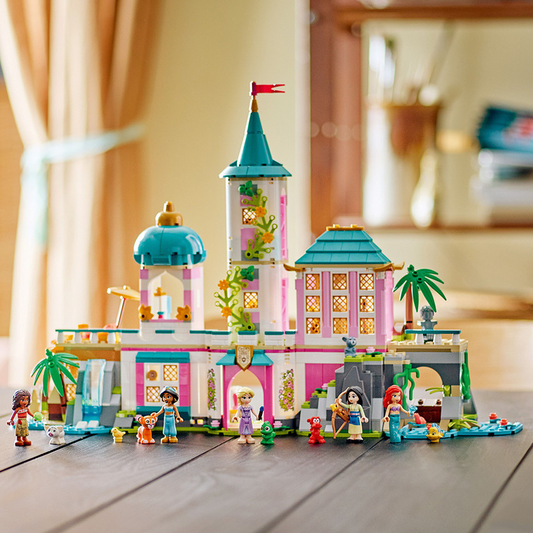 43267 Princess Castle & Royal Pets 