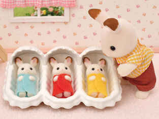 Sylvanian Families Triplets Care Set - SF5532