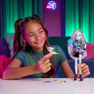 Monster High Frankie Stein Doll - JHK31