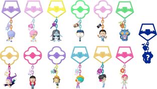 Kpop Demon Hunters Hello Friend Mini Collectible Surprise Keychain Figures - JRN57