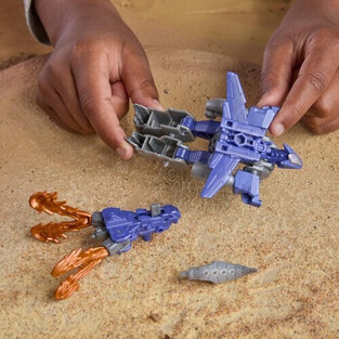 Transformers: Evergreen - Cyberworld Armored Cyber Changers Armor Galvatron - G1052