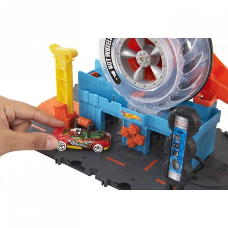 Hot Wheels Πίστα City Με Περιστρεφόμενες Ρόδες - HDP02