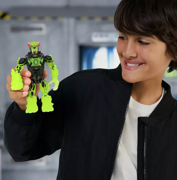 Mr. Beast Lab Swarms Action Figure Rock Panther 26 cm - MOTO25008