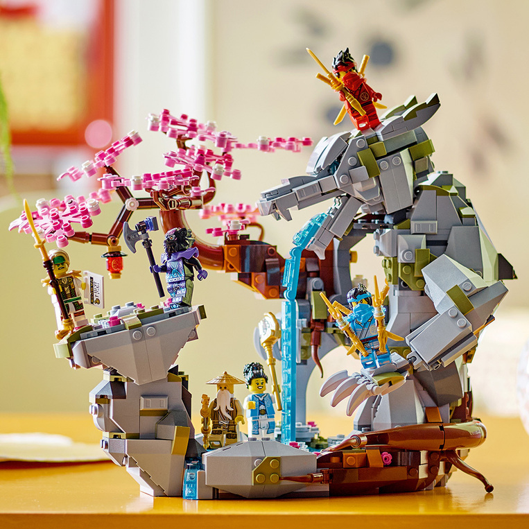 LEGO Ninjago Dragon Stone Shrine - 71819