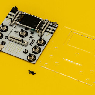 CircuitMess Jay-D: DIY DJ Mixer Kit - 3859893644191